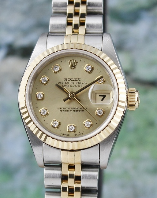 (image for) A ROLEX LADY SIZE H/G OYSTER PERPETUAL DATEJUST / 69173